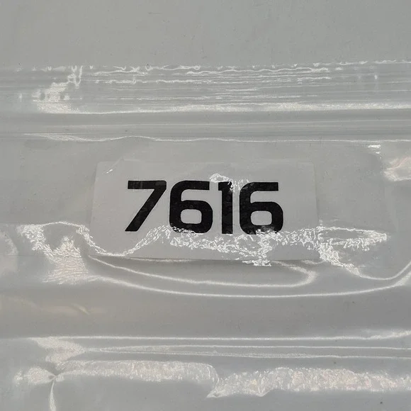 Converse Chuck Taylor All Star 2 Shoes Mens Size 8 Brown Black Mid Top Sneakers - Picture 13 of 13